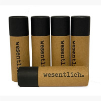 Lippenstifthülse "wesentlich." Lippenstifthülse "wesentlich."